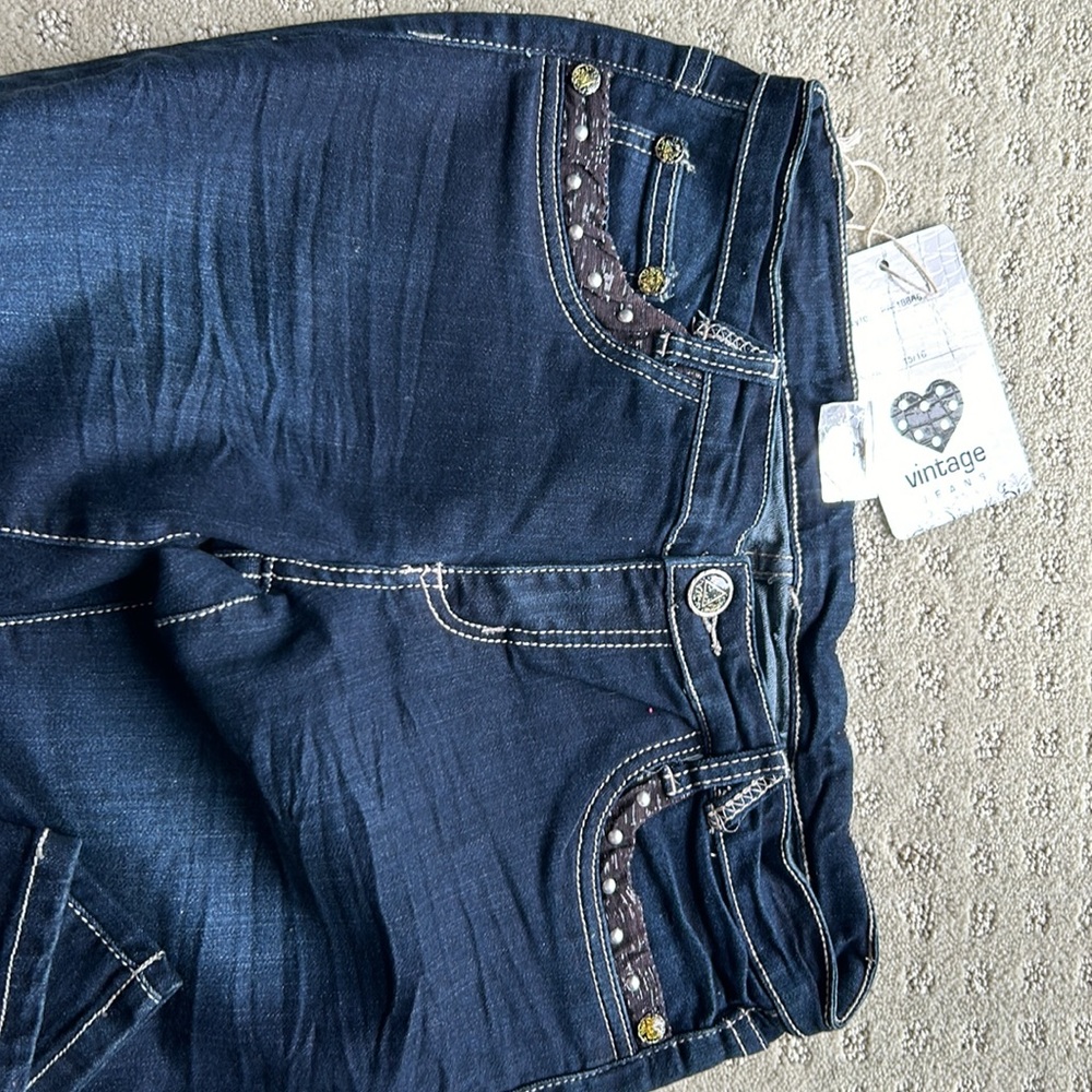 Jeans - Picture 3 of 3